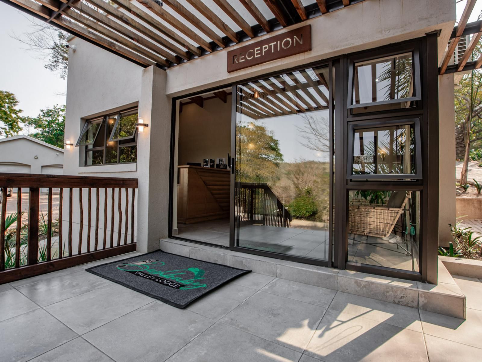 Bushbaby Valley Lodge, House, Building, Architecture