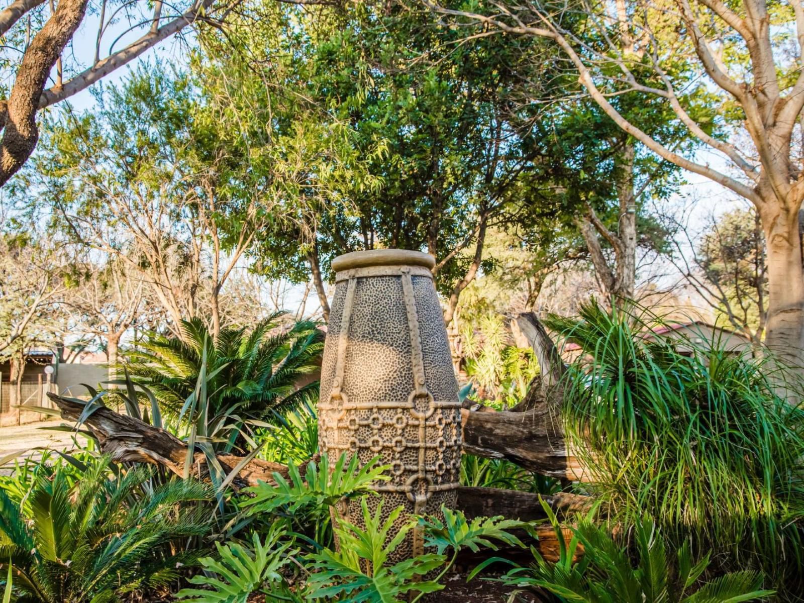 Butlers Crown, Plant, Nature, Garden