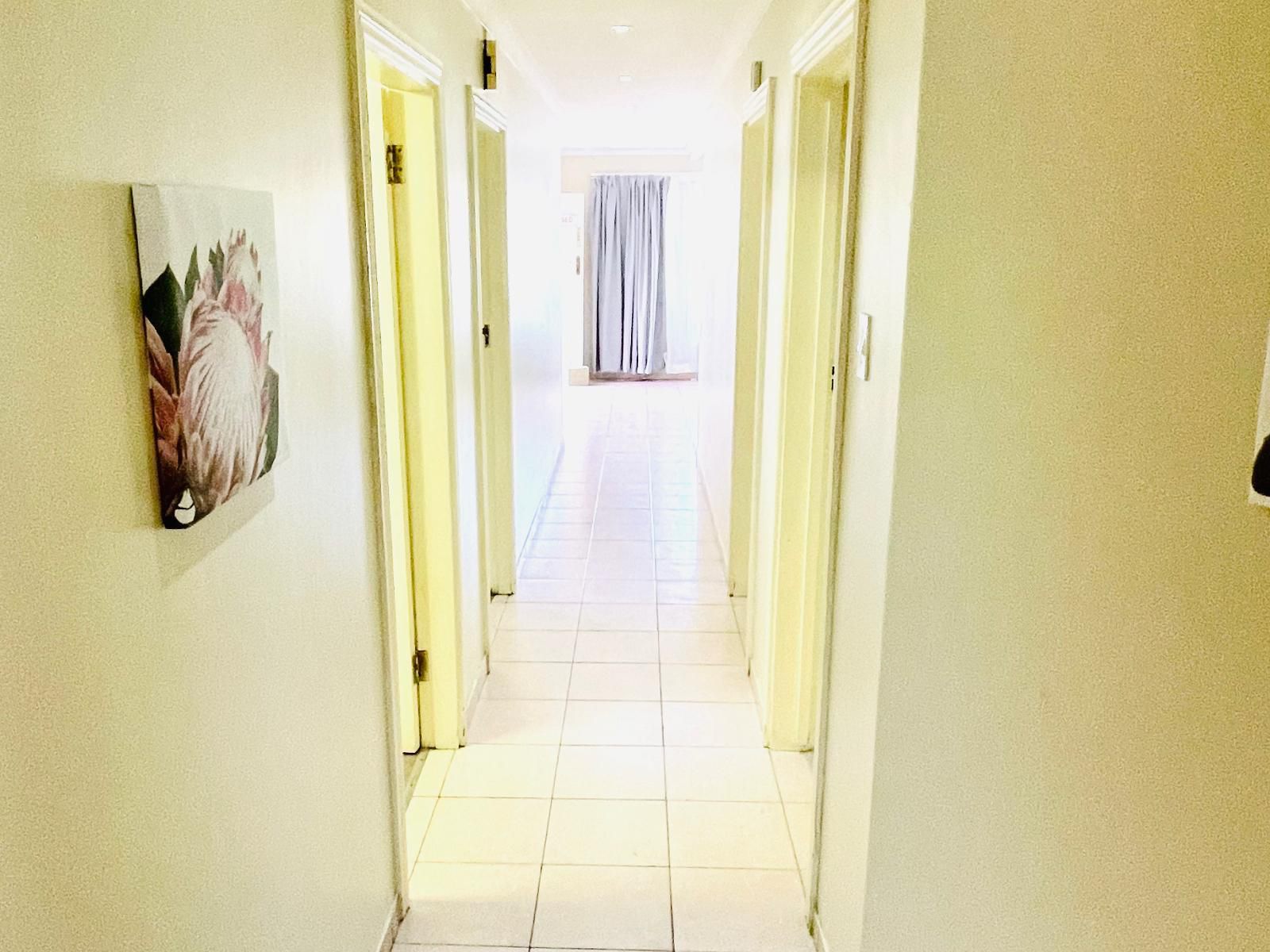 C And C Hotel Vibes Cpt Plattekloof Plattekloof 3 Cape Town Western Cape South Africa Hallway