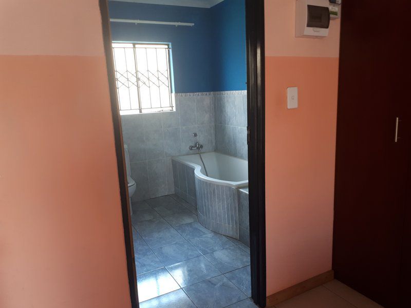 C Land Guest House Meyerton Meyerton Gauteng South Africa Bathroom