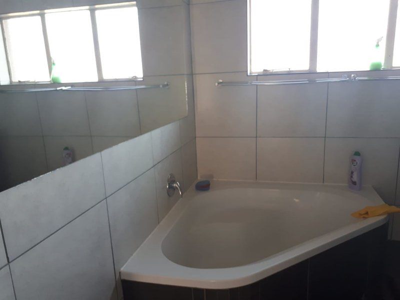C Land Guest House Three Rivers Vereeniging Gauteng South Africa Unsaturated, Bathroom