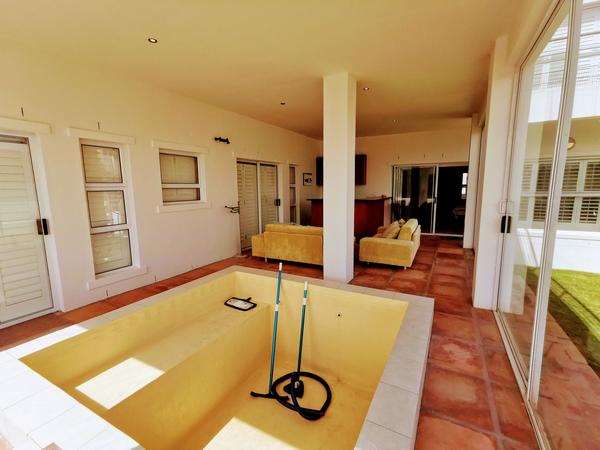 Villa Royale @ Caelis Place - Private Nature Reserve