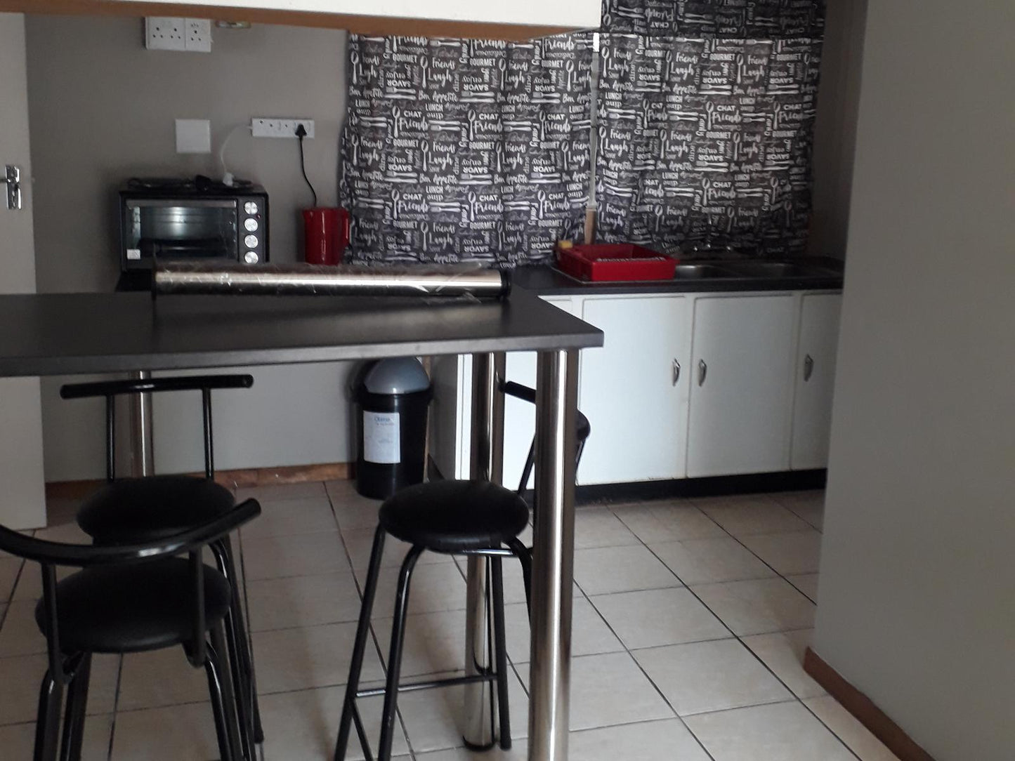 2 Bedroom Apartment @ Caledon Overnight Rooms