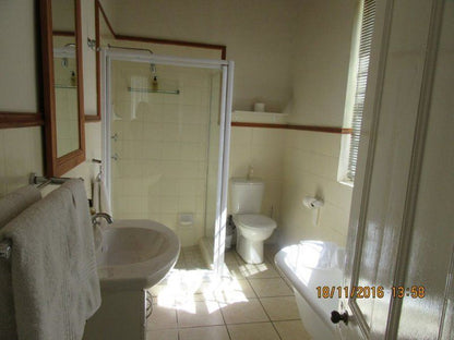 Caledon Street Family House Graaff Reinet Eastern Cape South Africa Bathroom