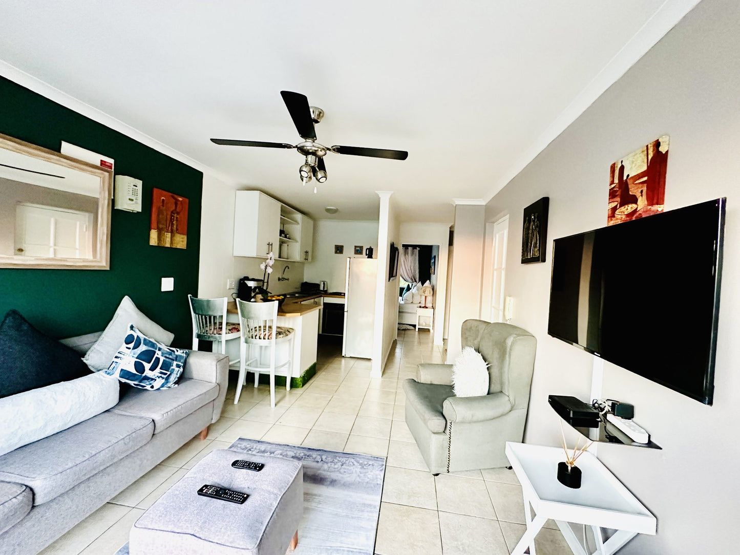 Caline Vip Appartements Beach Close Bloubergrant Blouberg Western Cape South Africa Living Room