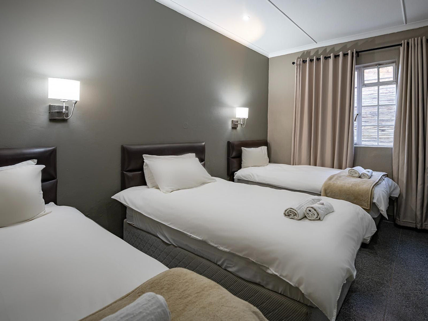 Calvinia Hotel By Country Hotels, Family Rooms 4 Sleeper, Bedroom