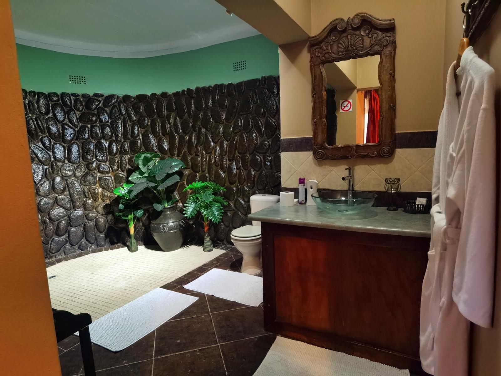 Camelot Boutique Hotel Hutten Heights Newcastle Kwazulu Natal South Africa Bathroom