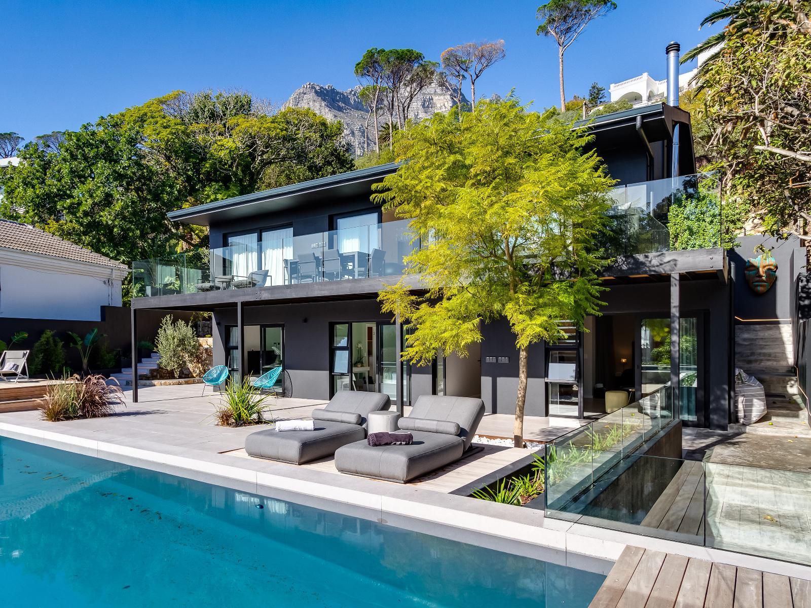 Camps Bay Vacations, Oudekraal Road 11 - Studio, House, Building, Architecture, Palm Tree, Plant, Nature, Wood, Swimming Pool