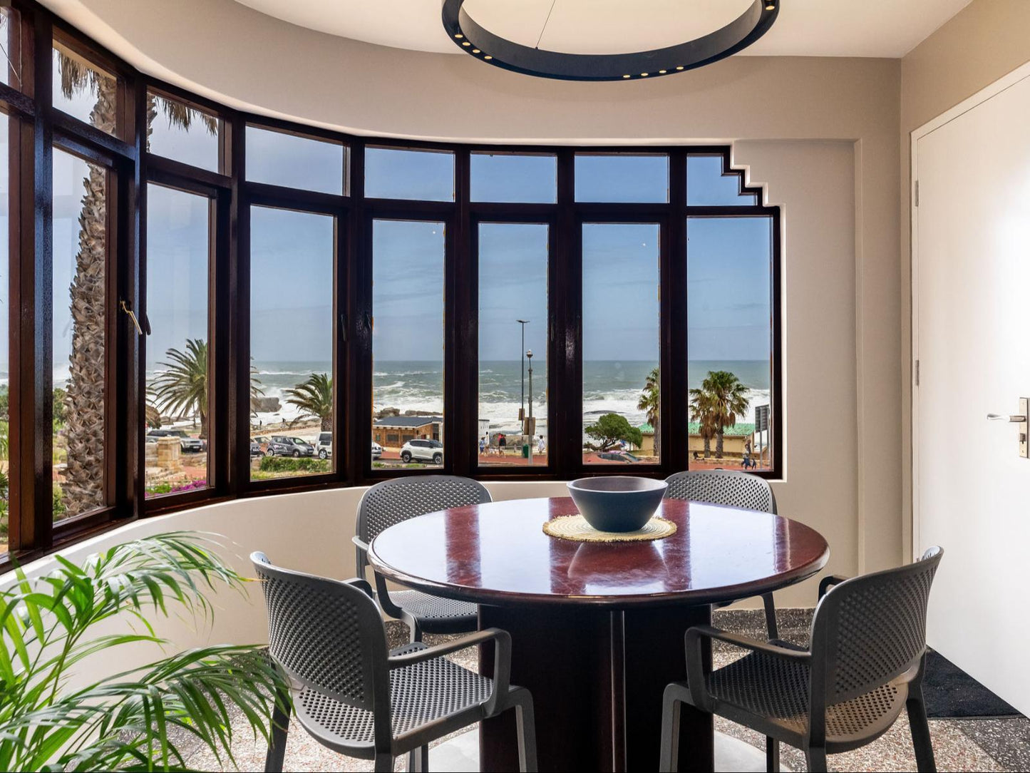 2 Bedroom Panoramic- Tidal Pool @ Camps Bay Village