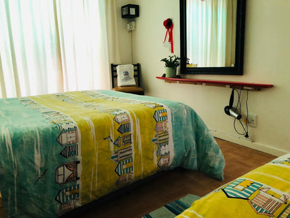Standard Family Room @ Cape Capsules Backpackers And Pizzeria