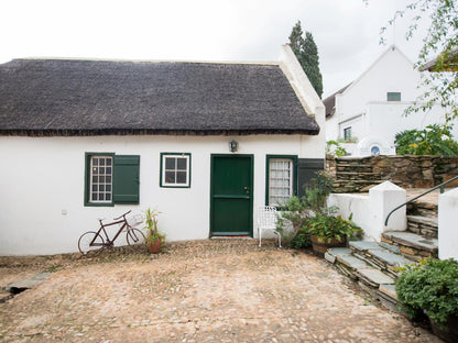 Cape Dutch Quarters - Tulbagh, Victorian: Luxury S/C Family Loft, Building, Architecture, House