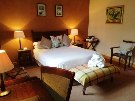 Luxury Queen Room @ Cape Flame Guest House