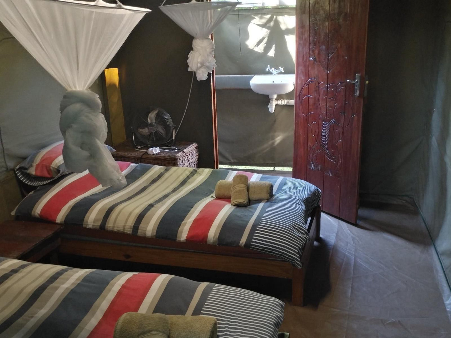 Caprivi Houseboat Safari Lodge, Tented room, Bedroom