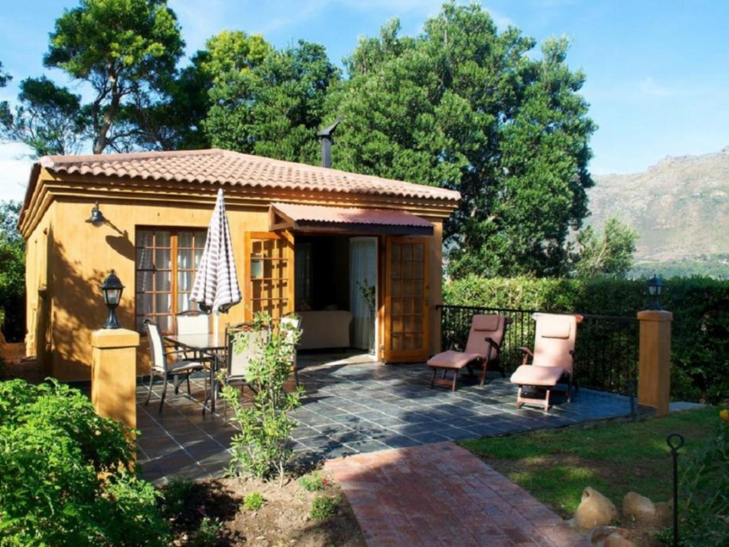 Cottage Marseille @ Cap Serein Guest House