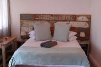 Double Room with Private Bathroom-Room 1 @ Carmel Cottages