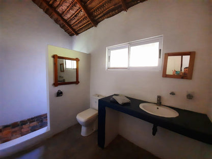 Casa Malcampo, Bungalow 1 - 2 Sleeper Bungalow, Bathroom