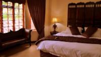 King Size or Twin Room @ Casa Bella Guest House Wedding & Conference Centre