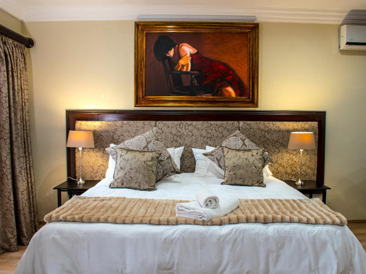Room 9 Royal-en Suite @ Casa Flora