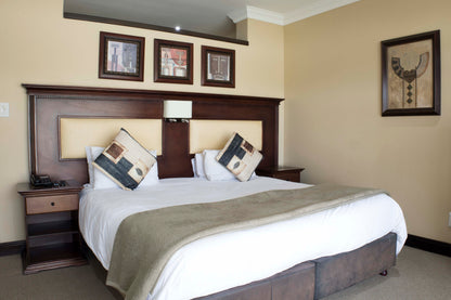 Superior Single Room @ Cathedral Peak Hotel