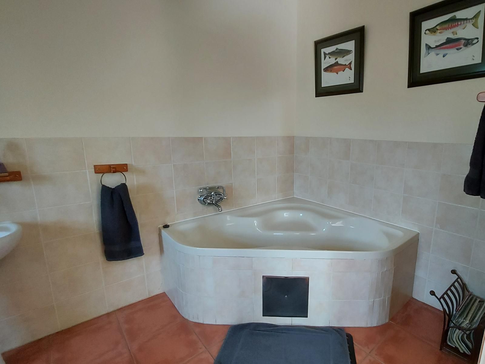 Catmandu Dullstroom Mpumalanga South Africa Bathroom