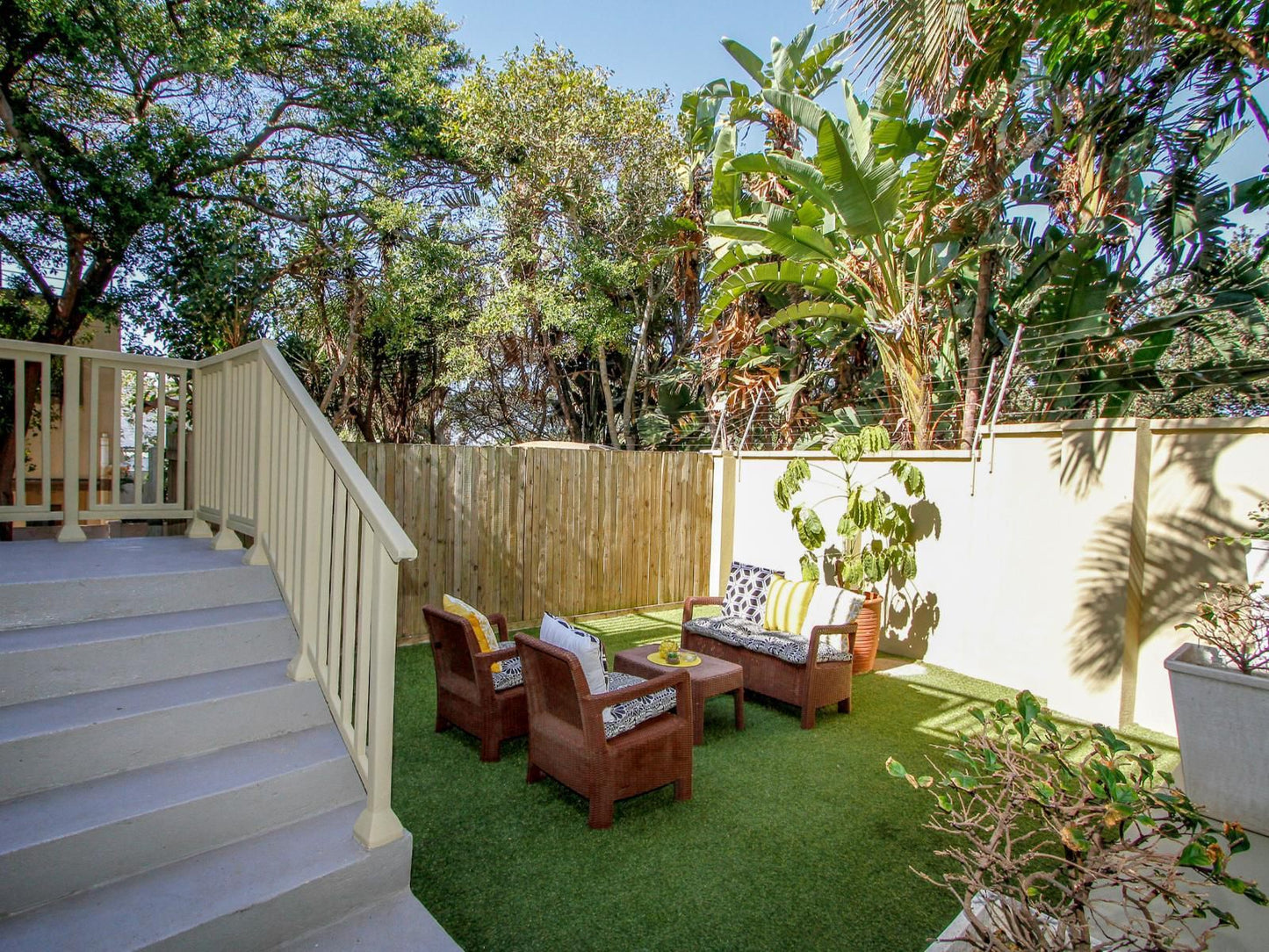 Caza Beach Guesthouse Umhlanga Rocks Umhlanga Kwazulu Natal South Africa Palm Tree, Plant, Nature, Wood, Garden, Living Room