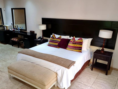 Luxury Suite 4 @ Cedar Rest Boutique Hotel