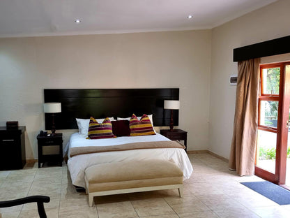 Luxury Suite 4 @ Cedar Rest Boutique Hotel