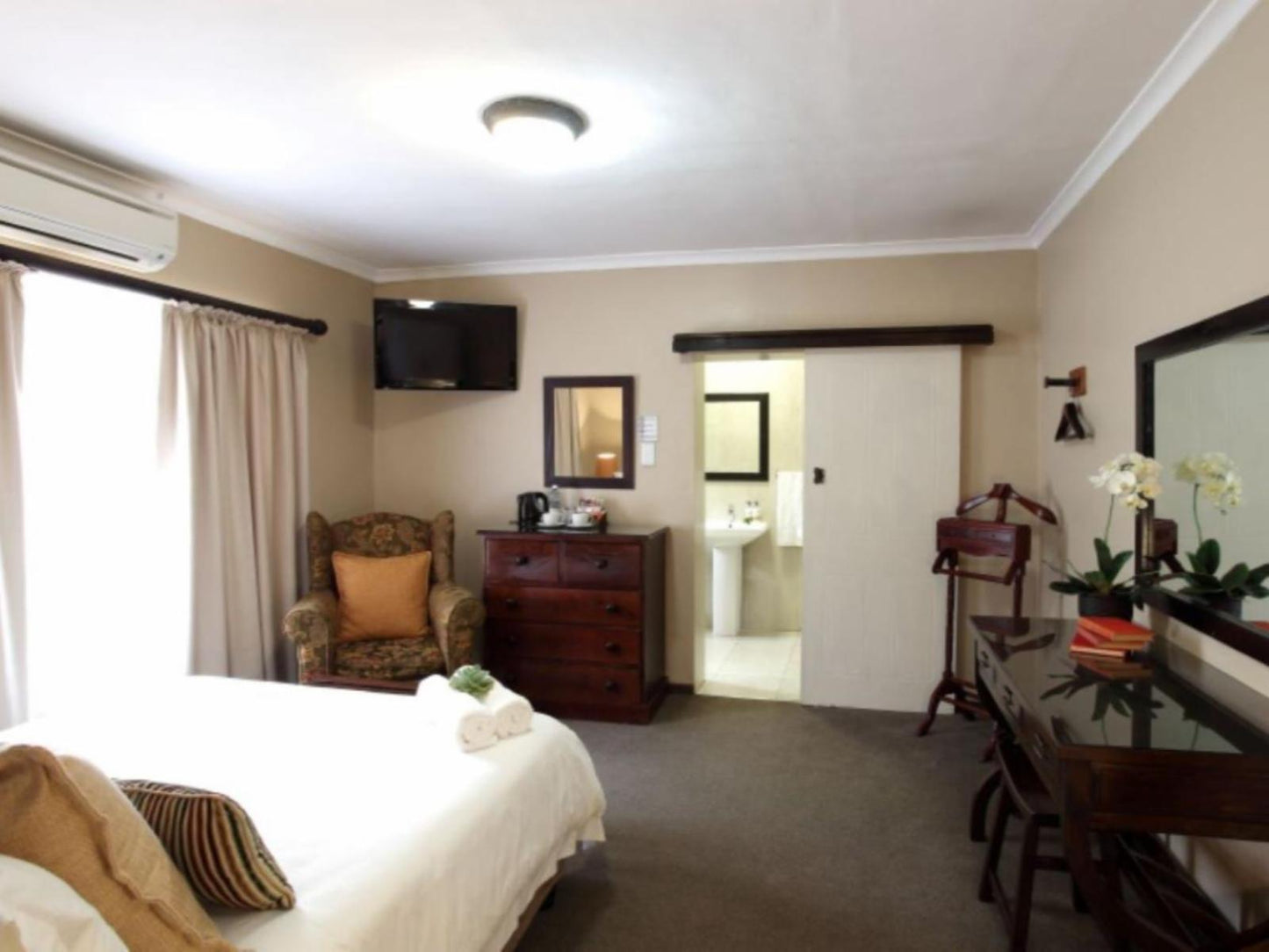 CELTIS Standard Double Room @ Celtis Country Lodge