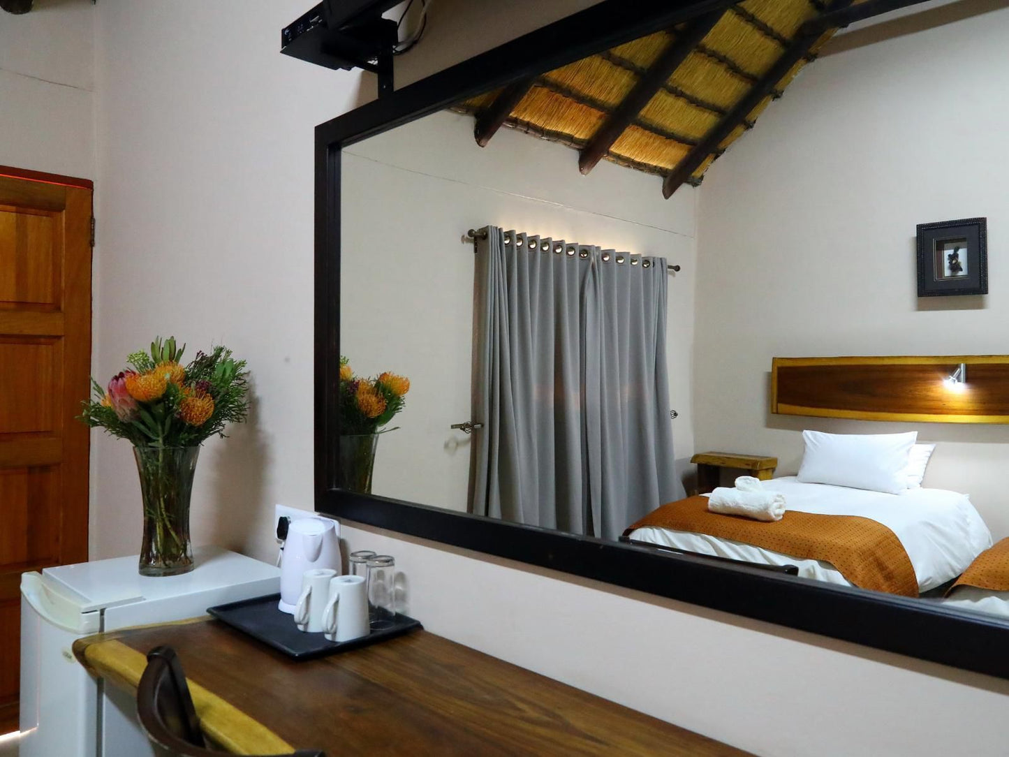 C'Est Si Bon Hotel, Luxury Rooms, Bedroom