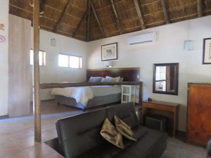 Chalet Pumba Elephant Camp Mabalingwe Mabalingwe Nature Reserve Bela Bela Warmbaths Limpopo Province South Africa 