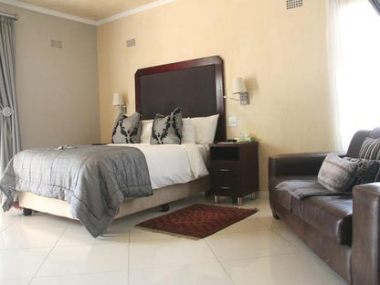 Double Room @ Chandlers Guest House