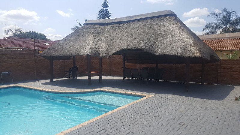 Chapter One Overnight Cottage Montana Park Pretoria Tshwane Gauteng South Africa Swimming Pool
