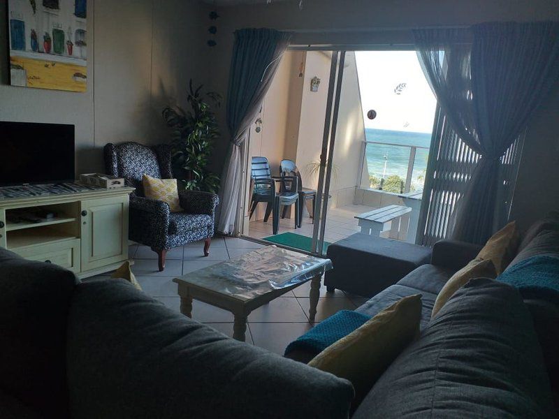 Chesapeake Bay 24 Lawrence Rocks Margate Kwazulu Natal South Africa Living Room