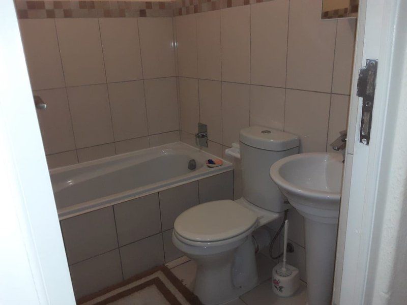 Chesapeake Bay No 31 Margate Kwazulu Natal South Africa Bathroom