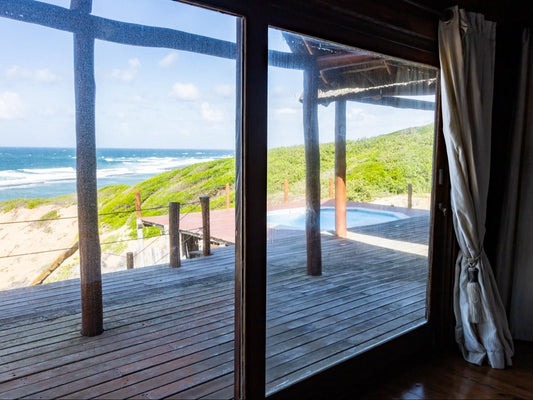 Chicuanga Resort Lda, 214 - 3 Private rooms and 1 loft room, Beach, Nature, Sand