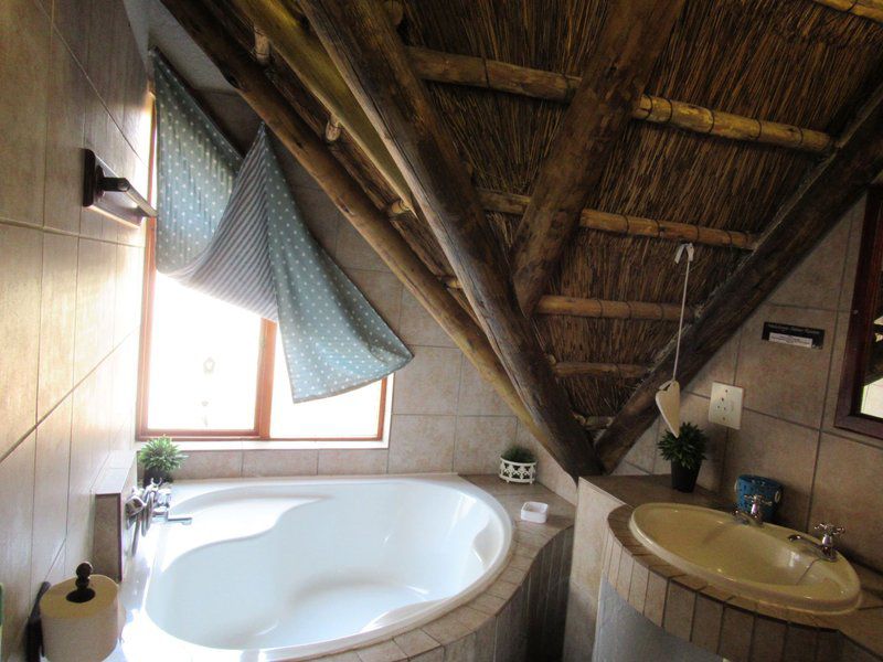 Chill N Biki Lodge Mabalingwe Mabalingwe Nature Reserve Bela Bela Warmbaths Limpopo Province South Africa Bathroom