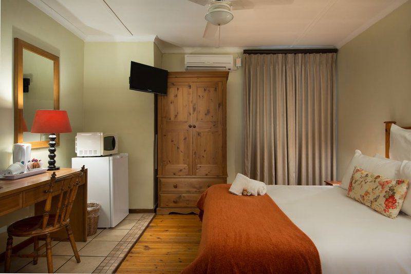 Sepia Tones, Bedroom, Citrusdal Country Lodge, Citrusdal, Citrusdal