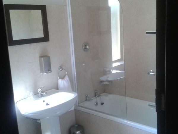 Clanwilliam Hotel Clanwilliam Western Cape South Africa Unsaturated, Bathroom