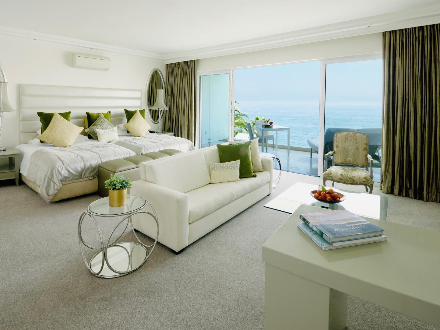 Superior Suite @ The Clarendon Bantry Bay