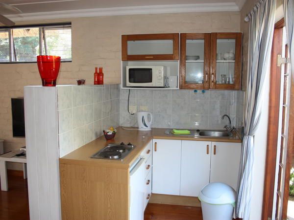 Cloverleigh Guest House Wilderness Western Cape South Africa Kitchen