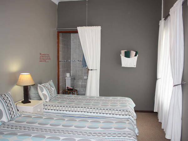 Mini apartment with two bedrooms @ Cloverleigh Guest House