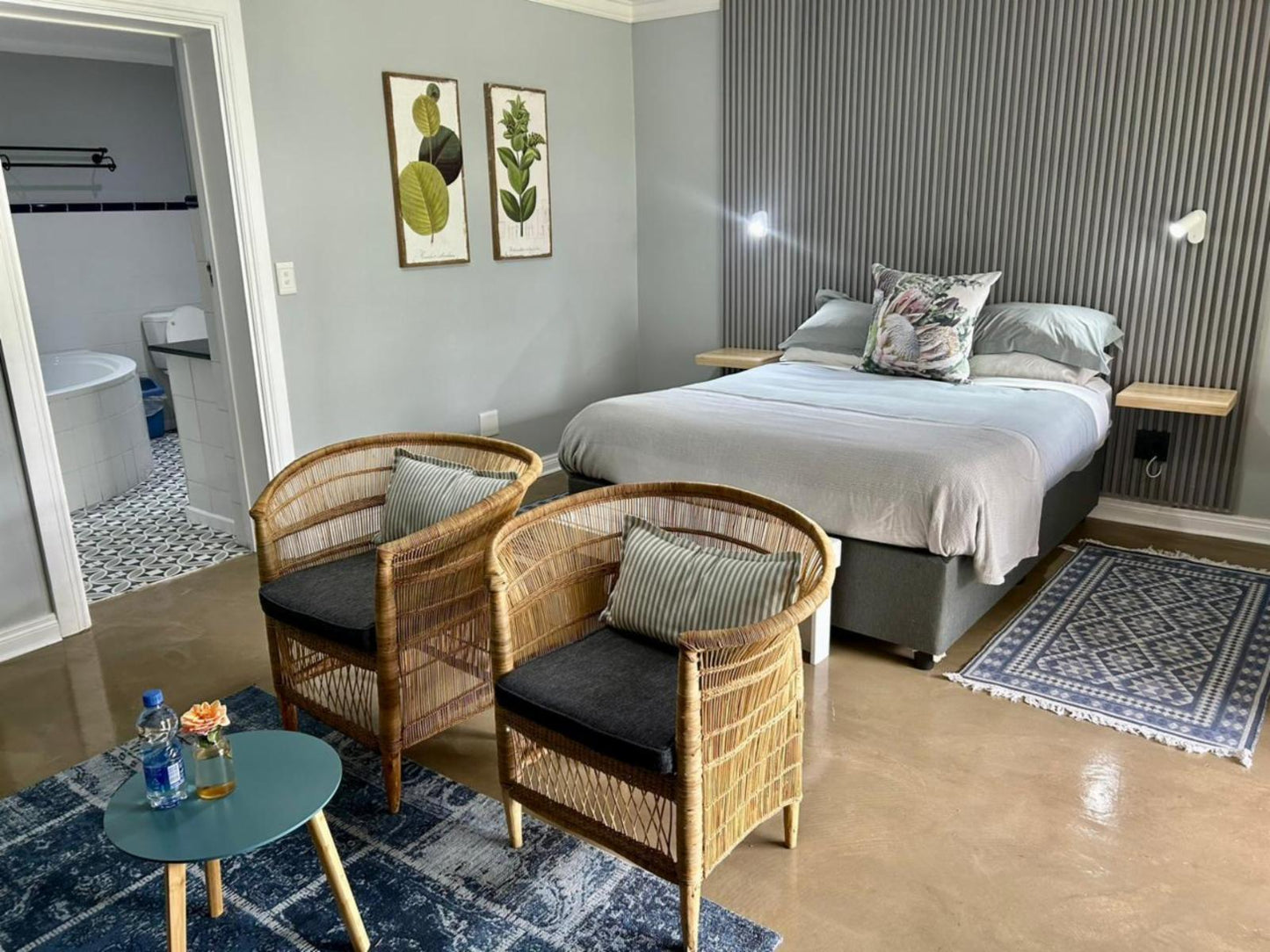 The Club - Standard Double Room @ Cape St Francis Collection