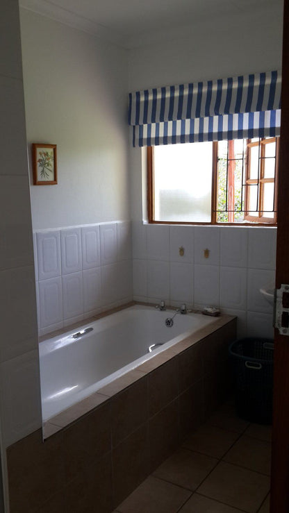 Cob Cottage Port Alfred Eastern Cape South Africa Bathroom