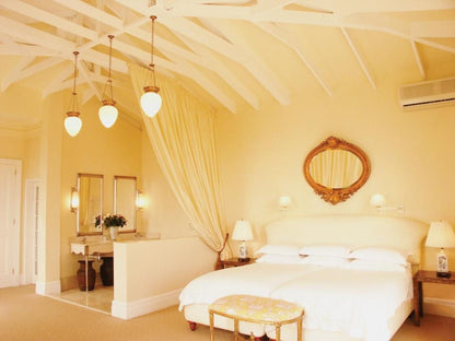 Colona Castle, Executive Suite up to 4 Persons-Mogul, Sepia Tones, Bedroom