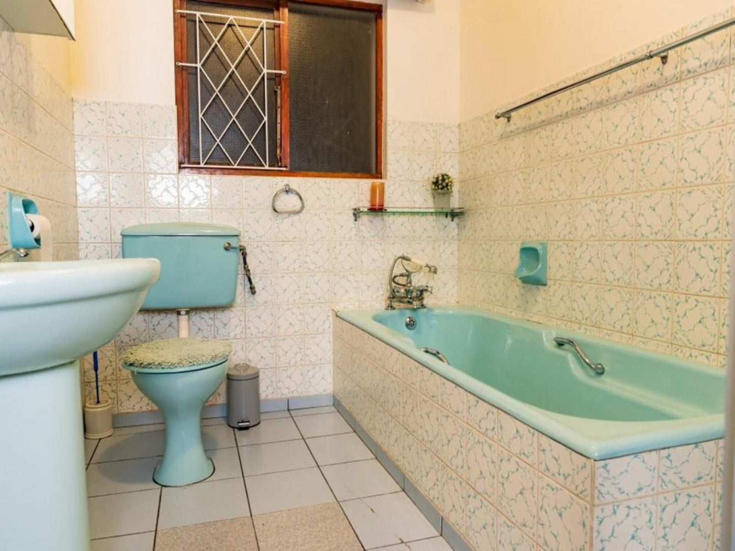 Comfort Zone Bed And Breakfast Amalinda East London Eastern Cape South Africa Bathroom