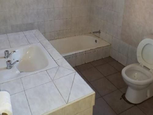 Concord Guest Lodge Malvern Johannesburg Gauteng South Africa Unsaturated, Bathroom