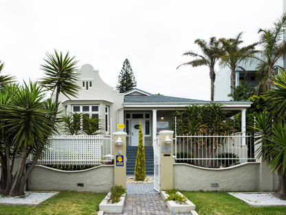 Conifer Beach House Humewood Port Elizabeth Eastern Cape South Africa House, Building, Architecture, Palm Tree, Plant, Nature, Wood