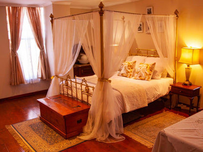 Champagne Executive En-Suite @ Constantia Guest Lodge And Spa