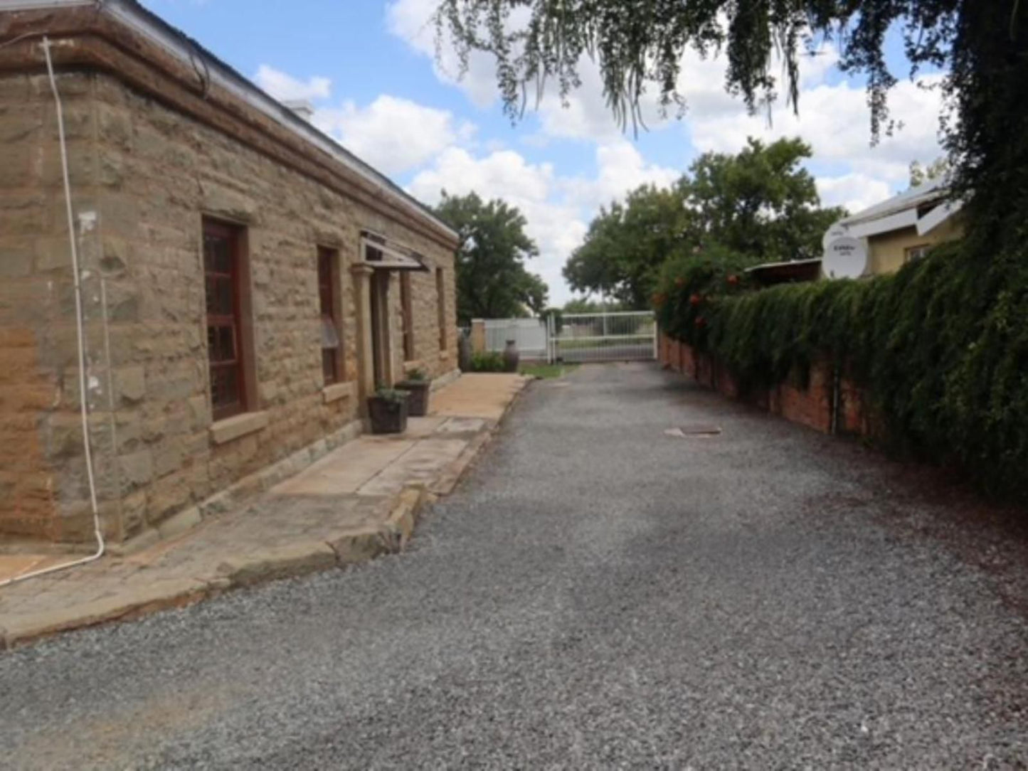 Conti Inn Guesthouse Queenstown Eastern Cape South Africa House, Building, Architecture