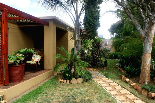 Copper Pot Guest House Newton Park Port Elizabeth Eastern Cape South Africa House, Building, Architecture, Palm Tree, Plant, Nature, Wood